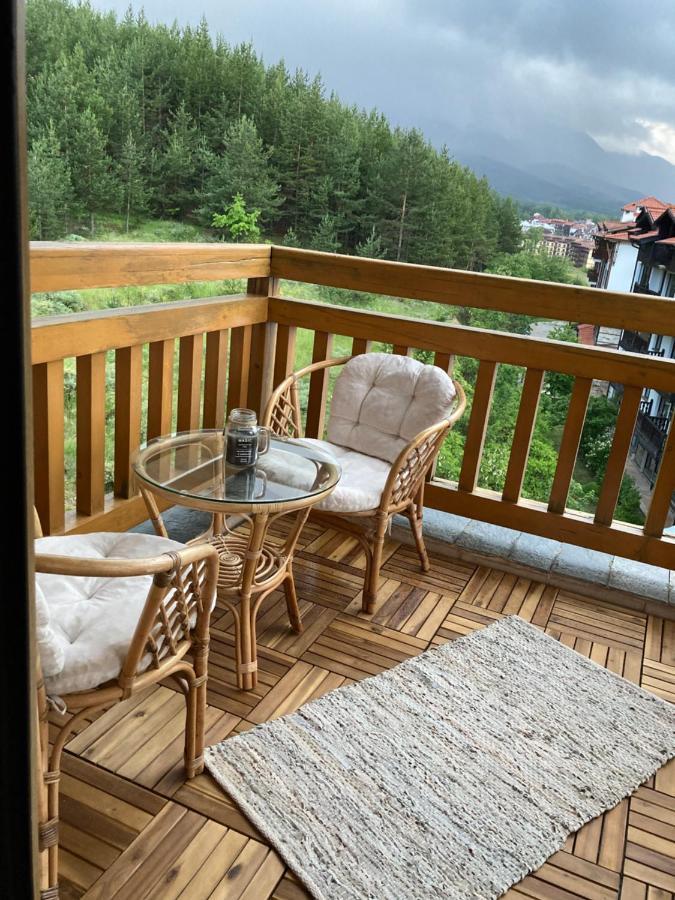 Mirabell Apartment Bansko - Mountain View & Fireplace Extérieur photo
