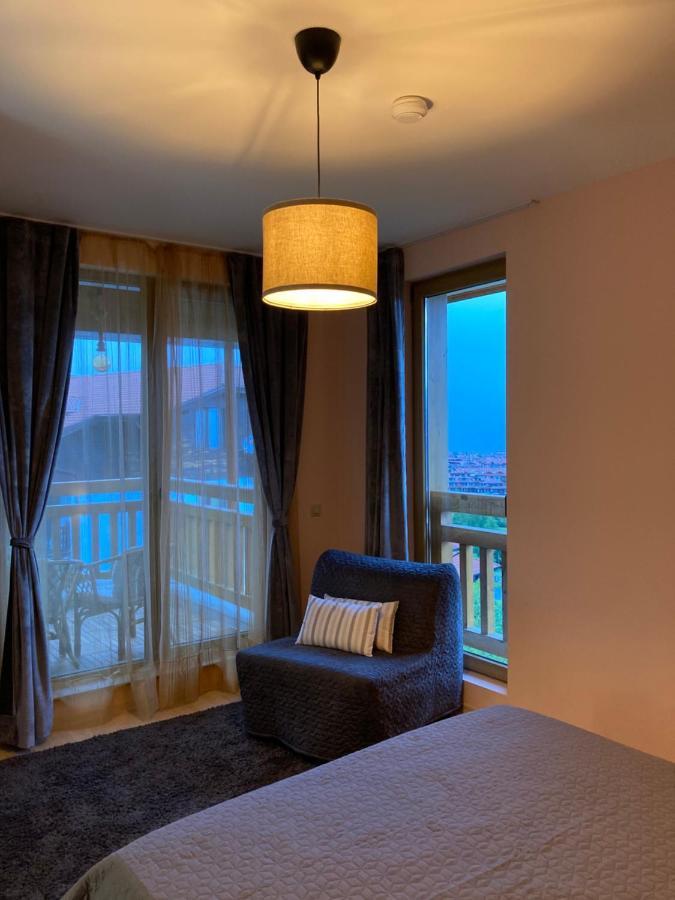 Mirabell Apartment Bansko - Mountain View & Fireplace Extérieur photo