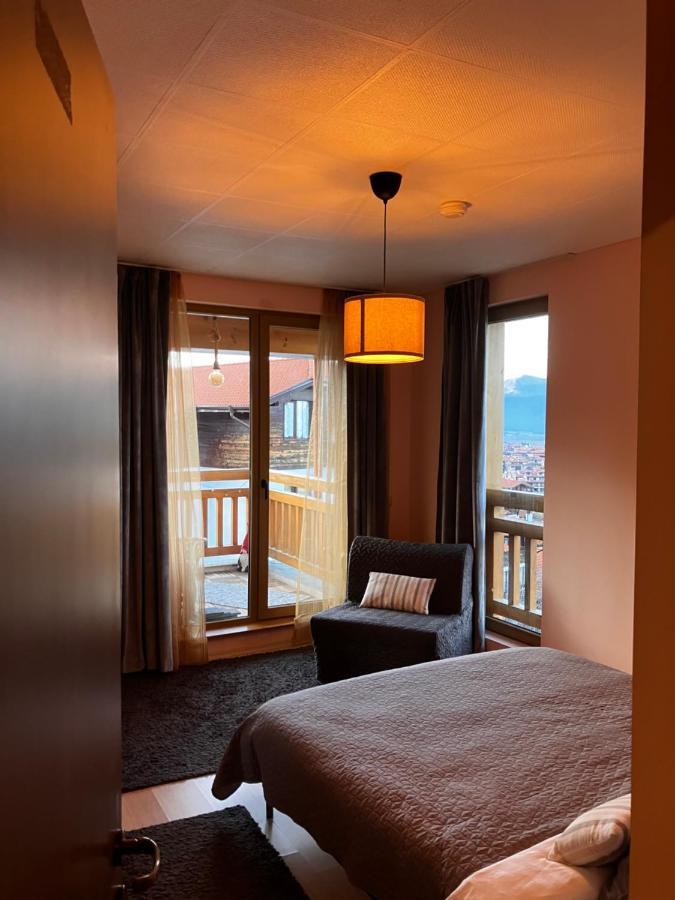 Mirabell Apartment Bansko - Mountain View & Fireplace Extérieur photo