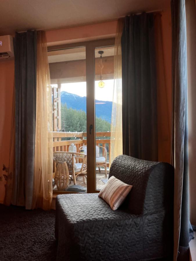Mirabell Apartment Bansko - Mountain View & Fireplace Extérieur photo